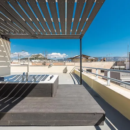 Acropolis View Mini Sky & Hot Tub *