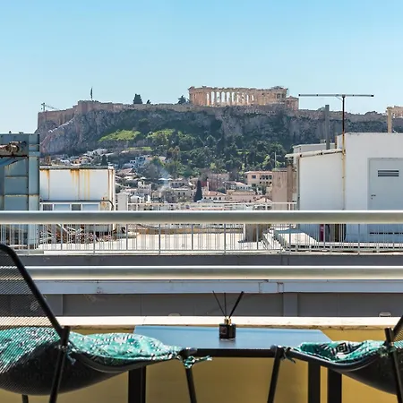 Acropolis View Mini Sky & Hot Tub Apartment
