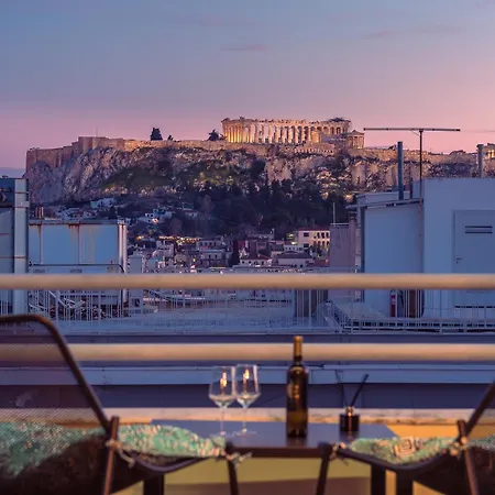 Acropolis View Mini Sky & Hot Tub *