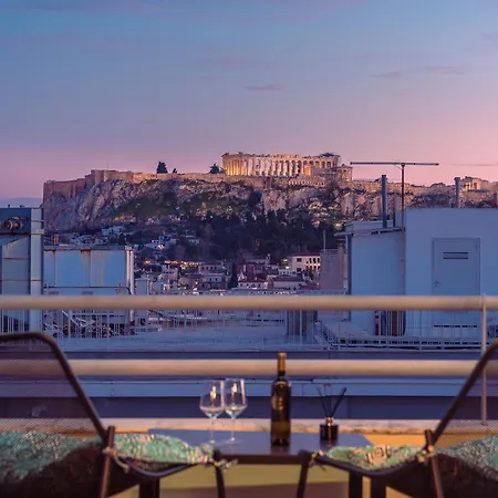 Acropolis View Mini Sky & Hot Tub Apartment *