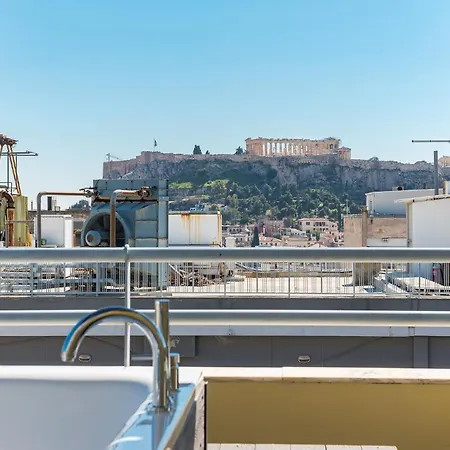 Apartment Acropolis View Mini Sky & Hot Tub