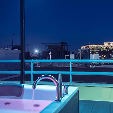 Acropolis View Mini Sky & Hot Tub