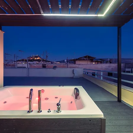 Acropolis View Mini Sky & Hot Tub Athens