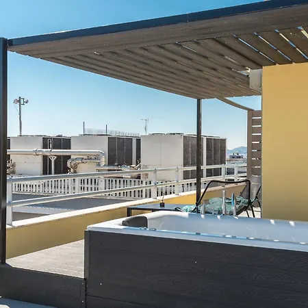 Acropolis View Mini Sky & Hot Tub Athens